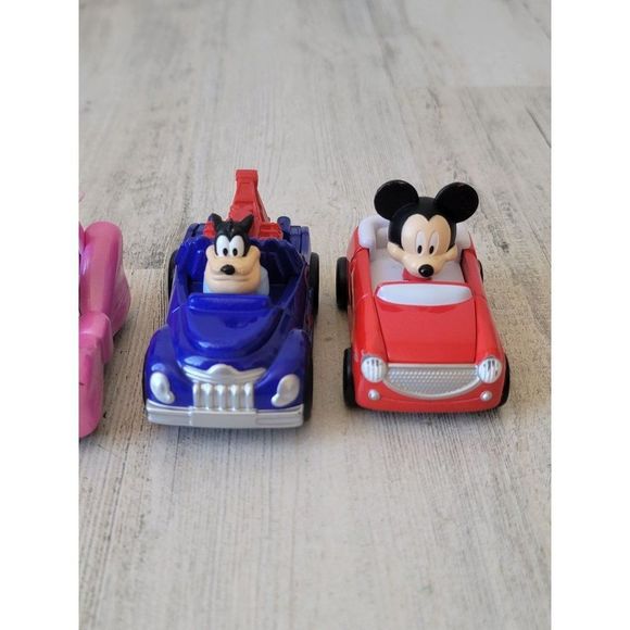 Mattel Disney Pete Donald mini Mickey Mouse Car Town playset - Picture 4 of 7